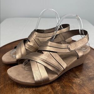 Yuu Sandals Wm 10 Wide Brooklyn Metallic Faux Leather Slingback Comfort